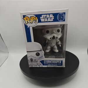 Funko Pop! Vinyl: Star Wars - Stormtrooper #5 +Protector